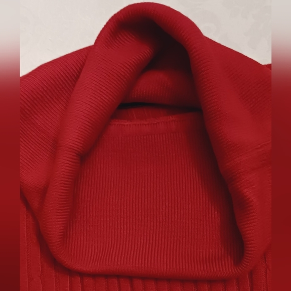 Women's Cowl Neck Long Sleeve Sweater Large - Picture 5 of 8